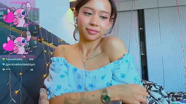 Mia Tin online show from January 13, 2025, 10:03 am