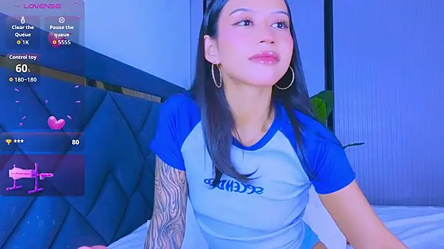 Mia Tin online show from May 8, 2026, 5:29 pm