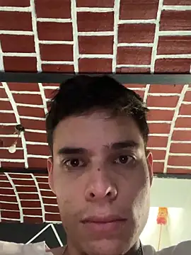 Snapshot of brianor89 chatting on October 9, 2025, 4:16 pm brianor89 online show from October 9, 2025, 4:16 pm