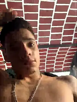 Snapshot of brianor89 chatting on November 9, 2025, 6:28 pm brianor89 online show from November 9, 2025, 6:28 pm