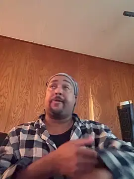 Tez44 online show from November 21, 2025, 8:18 pm