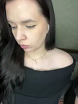 Snapshot of HellMoor chatting on September 22, 2025, 6:15 am HellMoor online show from September 22, 2025, 6:15 am