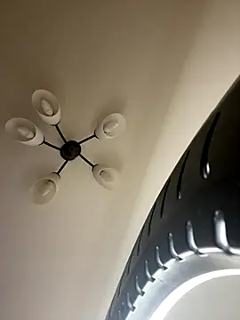 Snapshot of HellMoor chatting on September 26, 2025, 4:05 am HellMoor online show from September 26, 2025, 4:05 am