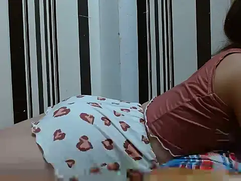 angel pussie online show from October 9, 2025, 12:25 pm