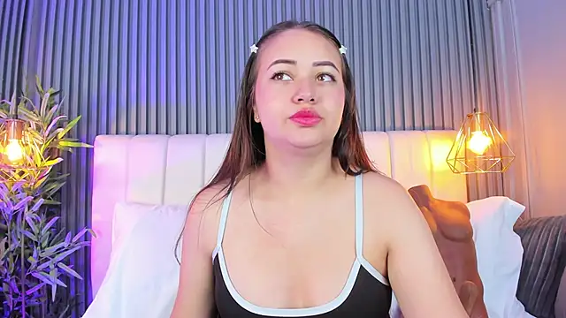 Snapshot of AnaisClark chatting on October 10, 2025, 11:31 am AnaisClark online show from October 10, 2025, 11:31 am