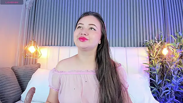 AnaisClark online show from November 25, 2025, 11:21 am