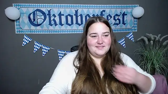 XX Daniella XX online show from October 8, 2025, 6:11 am