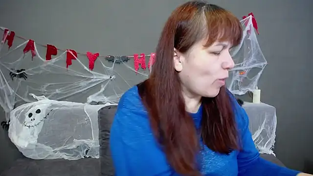 Snapshot of AliceInksSweetty chatting on October 26, 2025, 7:03 am AliceInksSweetty online show from October 26, 2025, 7:03 am