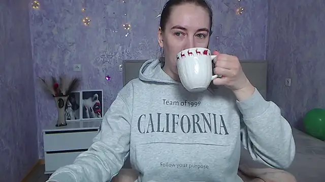 Snapshot of KaleyReed chatting on January 25, 2025, 6:34 am KaleyReed online show from January 25, 2025, 6:34 am