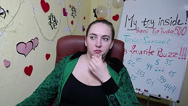 Snapshot of KaleyReed chatting on January 31, 2025, 3:33 pm KaleyReed online show from January 31, 2025, 3:33 pm