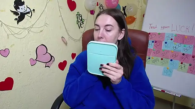 Snapshot of KaleyReed chatting on February 15, 2025, 9:27 am KaleyReed online show from February 15, 2025, 9:27 am