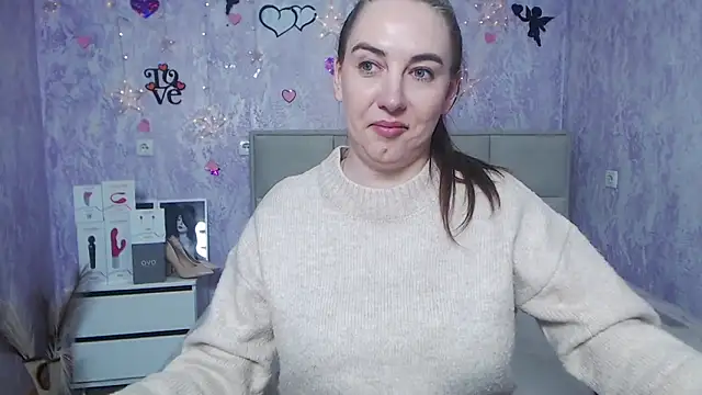 Snapshot of KaleyReed chatting on February 21, 2025, 1:00 pm KaleyReed online show from February 21, 2025, 1:00 pm
