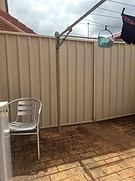 Snapshot of AmateurGuy23 chatting on December 10, 2024, 4:13 am AmateurGuy23 online show from December 10, 2024, 4:13 am