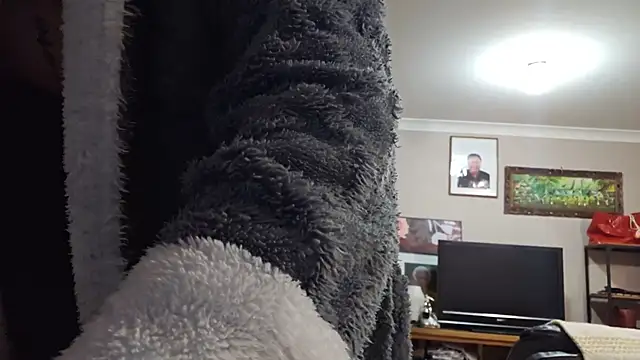 Snapshot of AmateurGuy23 chatting on October 26, 2025, 4:13 pm AmateurGuy23 online show from October 26, 2025, 4:13 pm