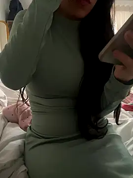 Snapshot of DulceMya6 chatting on September 13, 2025, 11:04 pm DulceMya6 online show from September 13, 2025, 11:04 pm