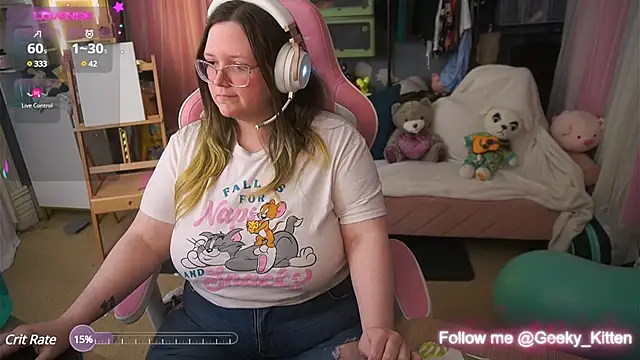 Geeky Kitten online show from March 10, 2025, 6:49 am