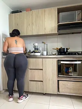 susy angel online show from December 13, 2025, 8:36 pm