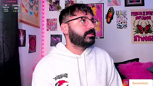 johnnyalx online show from February 2, 2026, 7:12 pm