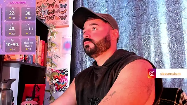 johnnyalx online show from April 25, 2026, 5:21 pm