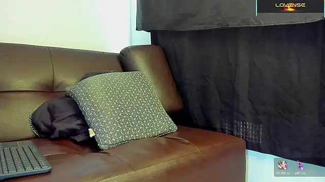 JorsMontero online show from November 14, 2025, 1:10 pm