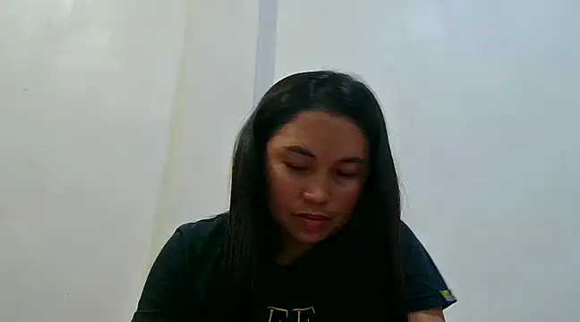 LalaiAsian online show from December 11, 2024, 4:42 pm