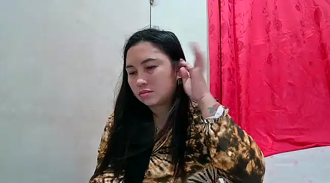 LalaiAsian online show from February 12, 2025, 5:05 pm