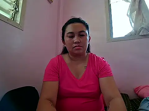 Snapshot of LalaiAsian chatting on October 2, 2025, 2:18 am LalaiAsian online show from October 2, 2025, 2:18 am