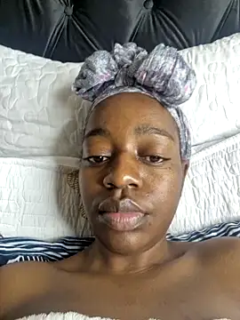 Sexynaughty Gal online show from December 14, 2025, 10:14 pm