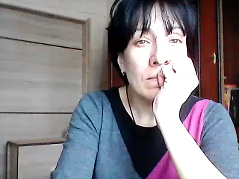SunnyAmorre online show from March 16, 2025, 1:27 pm