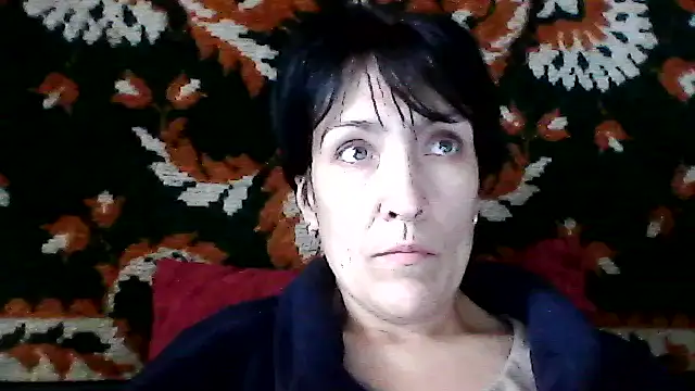 SunnyAmorre online show from October 31, 2025, 9:10 am