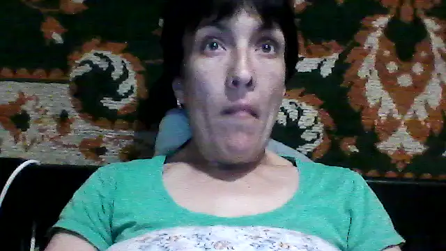 SunnyAmorre online show from May 10, 2026, 8:03 pm