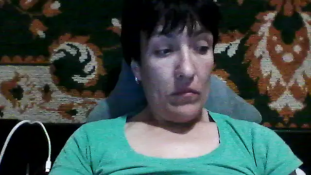 SunnyAmorre online show from May 17, 2026, 7:54 pm
