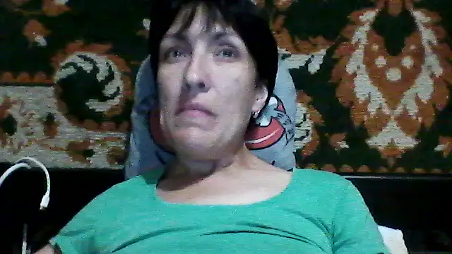 SunnyAmorre online show from May 21, 2026, 8:05 pm