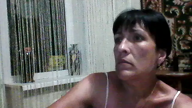 Snapshot of SunnyAmorre chatting on July 1, 2026, 7:35 pm SunnyAmorre online show from July 1, 2026, 7:35 pm
