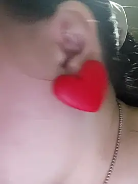 Rini333 online show from October 29, 2025, 2:30 pm