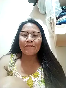 sizzling babe online show from November 2, 2025, 1:13 pm