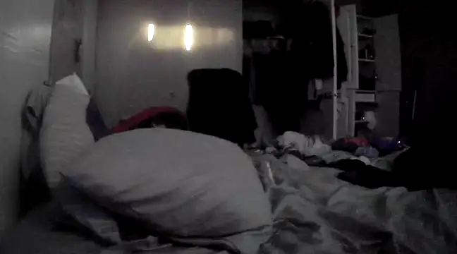 Snapshot of jck1m0t chatting on January 17, 2025, 1:35 pm jck1m0t online show from January 17, 2025, 1:35 pm