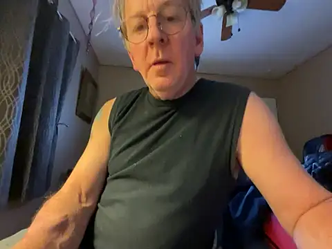 Snapshot of jck1m0t chatting on February 5, 2025, 8:43 am jck1m0t online show from February 5, 2025, 8:43 am