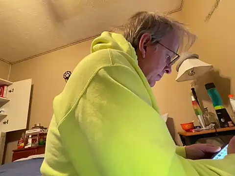 Snapshot of jck1m0t chatting on February 8, 2025, 2:49 pm jck1m0t online show from February 8, 2025, 2:49 pm