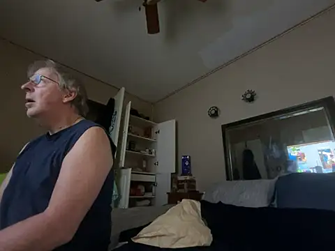 Snapshot of jck1m0t chatting on March 15, 2025, 8:21 pm jck1m0t online show from March 15, 2025, 8:21 pm