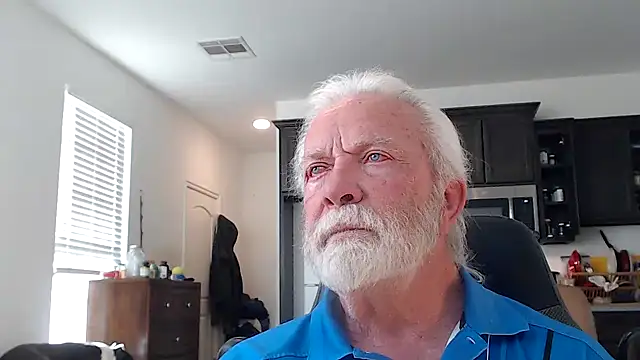 rockpoint69 online show from December 10, 2024, 9:43 pm
