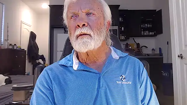rockpoint69 online show from December 17, 2024, 1:38 pm
