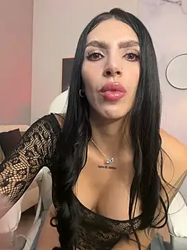 Samantha Brooke online show from July 26, 2026, 5:59 am