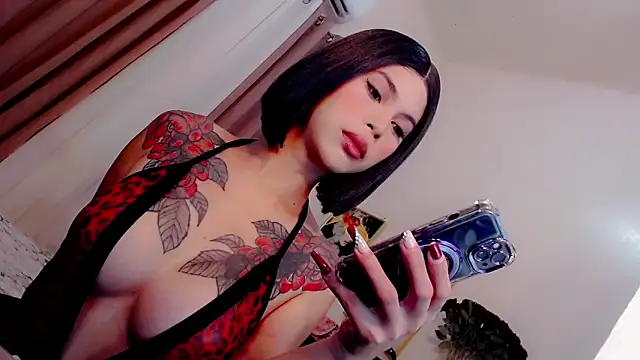 Snapshot of Thelordofcumsmegan chatting on September 16, 2025, 1:06 am Thelordofcumsmegan online show from September 16, 2025, 1:06 am