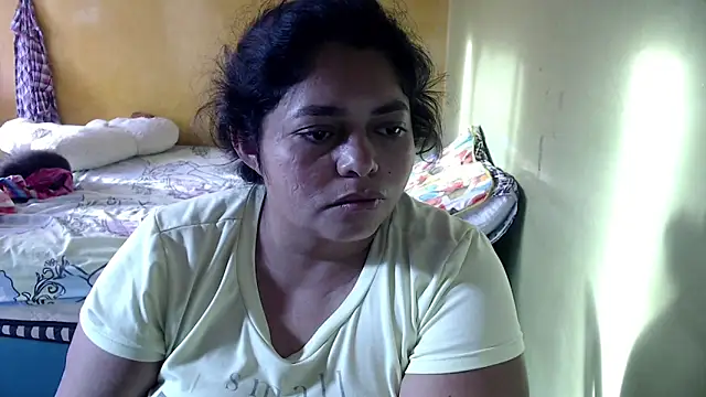 Snapshot of yulieth_bbw chatting on June 18, 2026, 11:47 am yulieth bbw online show from June 18, 2026, 11:47 am