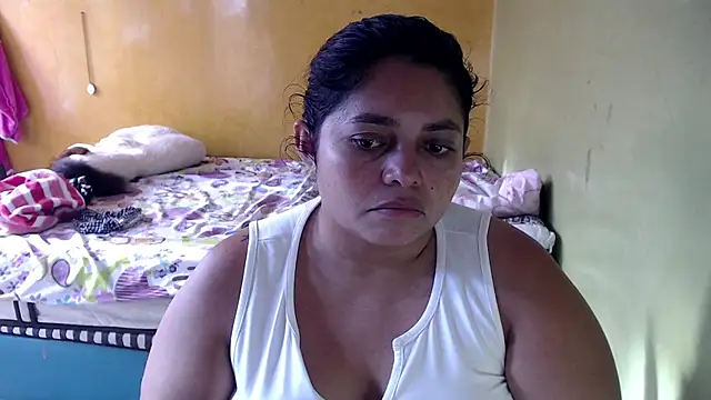 Snapshot of yulieth_bbw chatting on July 1, 2026, 12:18 pm yulieth bbw online show from July 1, 2026, 12:18 pm