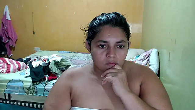 Snapshot of yulieth_bbw chatting on July 9, 2026, 1:09 am yulieth bbw online show from July 9, 2026, 1:09 am