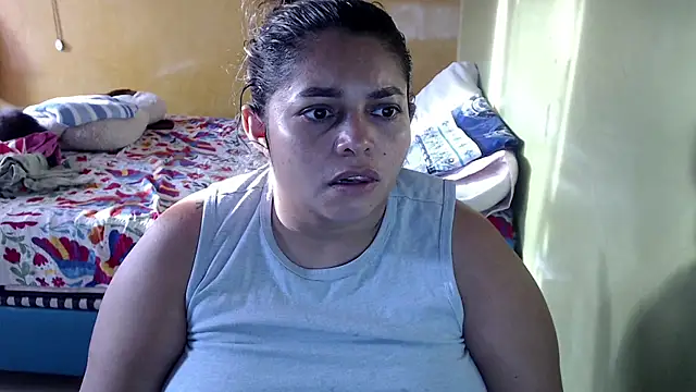 Snapshot of yulieth_bbw chatting on August 3, 2026, 11:48 am yulieth bbw online show from August 3, 2026, 11:48 am