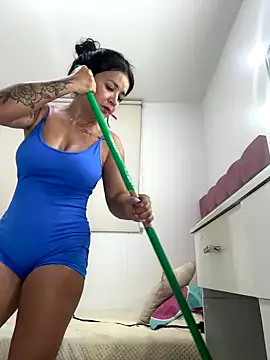 Snapshot of lau_ass_goddess chatting on October 10, 2025, 1:37 am lau ass goddess online show from October 10, 2025, 1:37 am