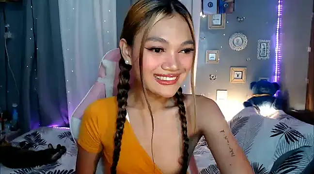 ts bonichita online show from January 7, 2025, 6:14 pm